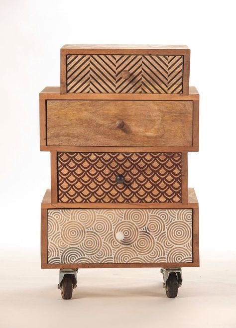 Side Board